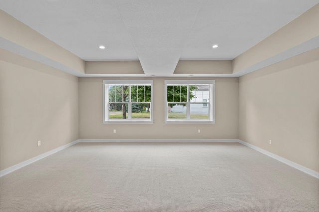 5160 Bald Eagle Avenue, White Bear Lake, MN 55110
