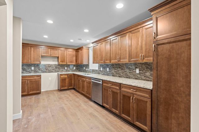 5160 Bald Eagle Avenue, White Bear Lake, MN 55110