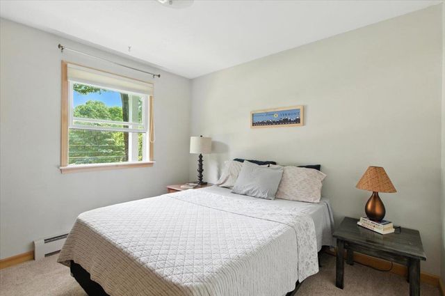 3 Greenbriar Drive, Essex, VT 05452