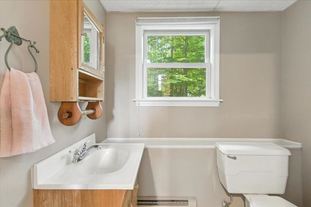 3 Greenbriar Drive, Essex, VT 05452