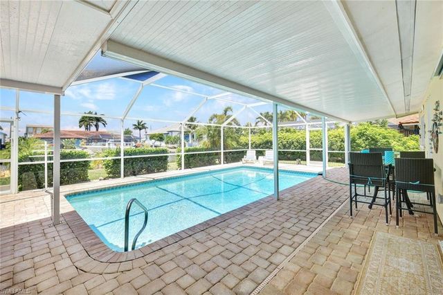 5330 Cobalt CT, Cape Coral, FL 33904