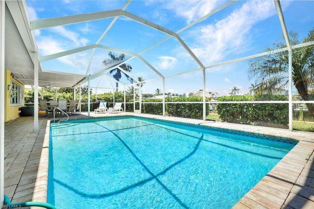 5330 Cobalt CT, Cape Coral, FL 33904