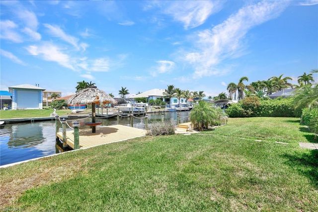 5330 Cobalt CT, Cape Coral, FL 33904