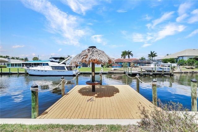 5330 Cobalt CT, Cape Coral, FL 33904