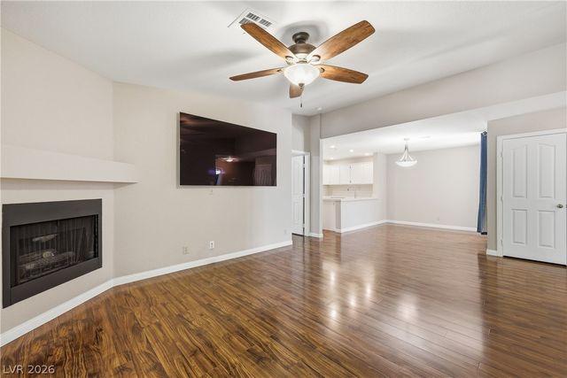 2641 South Durango Drive 201, Las Vegas, NV 89117