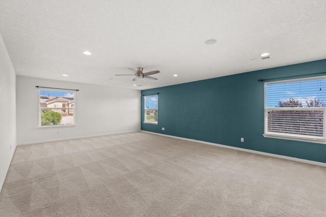 9747 Summer Shower Place NW, Albuquerque, NM 87120
