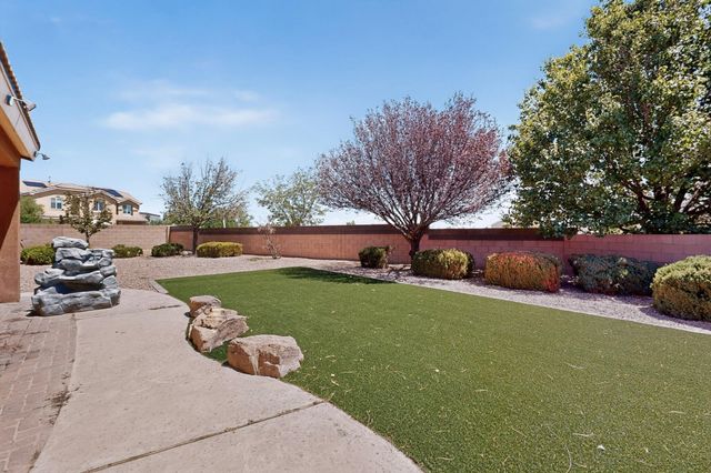 9747 Summer Shower Place NW, Albuquerque, NM 87120