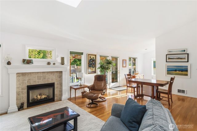 131 Huckleberry Place, Port Townsend, WA 98368