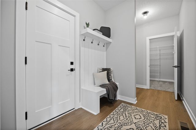 321 11th Street NW, Bondurant, IA 50035