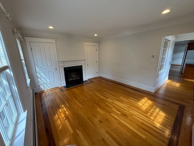 580 Main St 2, Lynnfield, MA 01940
