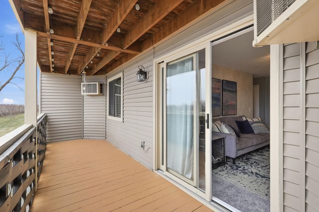 14851 Endicott Way 206, Apple Valley, MN 55124