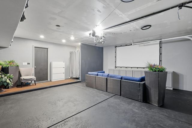 14851 Endicott Way 206, Apple Valley, MN 55124