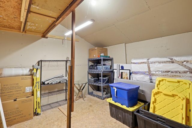 14851 Endicott Way 206, Apple Valley, MN 55124