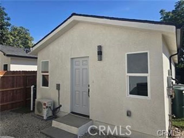 9410 Wilmington Avenue, Los Angeles, CA 90002