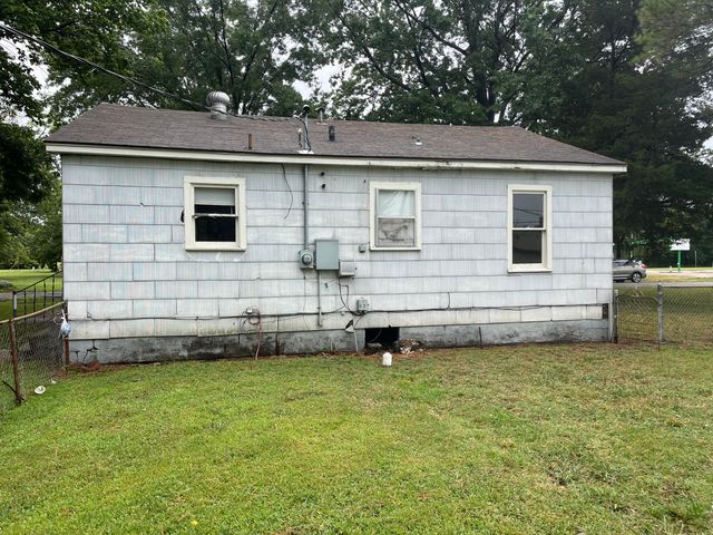 200 K Street SE, Miami, OK 74354