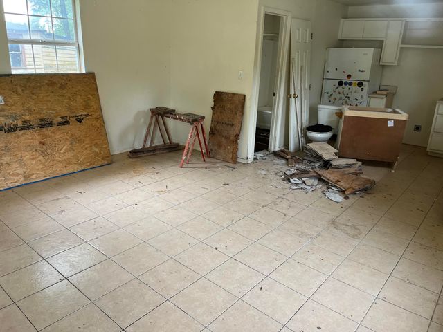 200 K Street SE, Miami, OK 74354