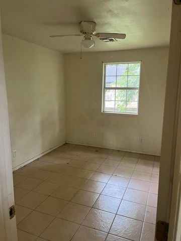 200 K Street SE, Miami, OK 74354