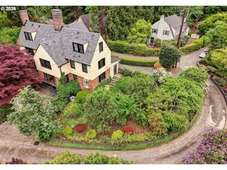 1975 Sw EDGEWOOD Rd, Portland, OR 97201