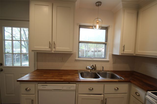 1921 Deborah Drive, Sherman, TX 75090