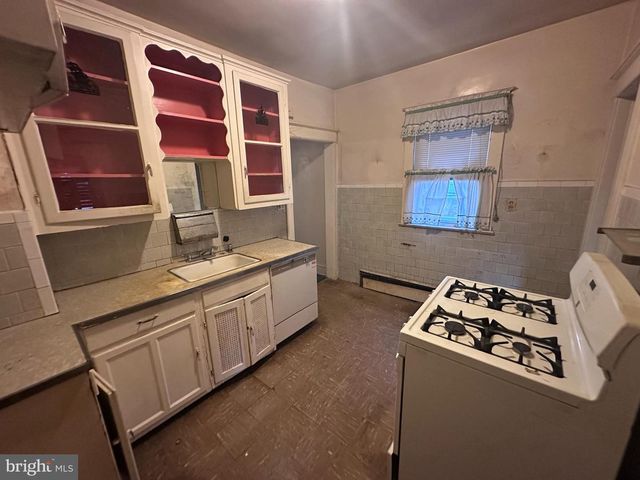 4719 RITTENHOUSE ST, Riverdale, MD 20737