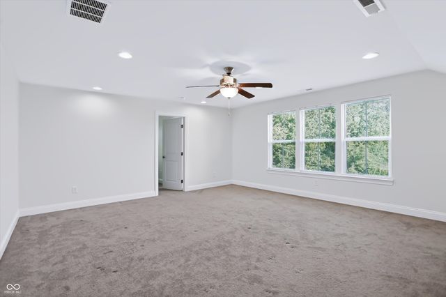 1736 Chateaux Trace, Greenwood, IN 46143