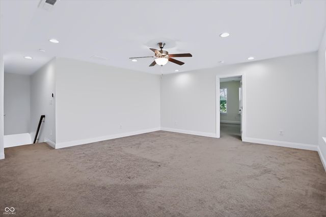1736 Chateaux Trace, Greenwood, IN 46143