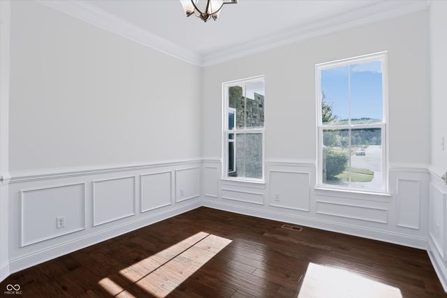 1736 Chateaux Trace, Greenwood, IN 46143