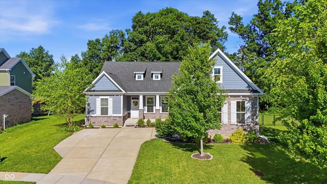 1736 Chateaux Trace, Greenwood, IN 46143