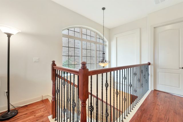 571 Rockingham Drive, Irving, TX 75063