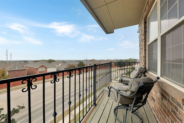 571 Rockingham Drive, Irving, TX 75063