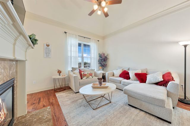 571 Rockingham Drive, Irving, TX 75063