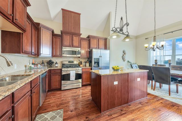 571 Rockingham Drive, Irving, TX 75063