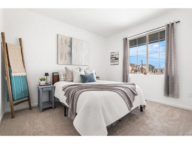 27540 E Cedar Pl, Aurora, CO 80018