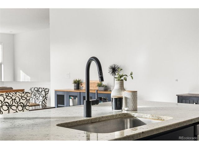 27540 E Cedar Pl, Aurora, CO 80018