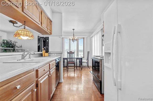 30352 Windsor 21, Rockwood, MI 48173