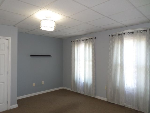 406 Lincoln Ave, Saugus, MA 01906