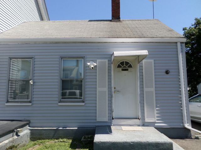 406 Lincoln Ave, Saugus, MA 01906