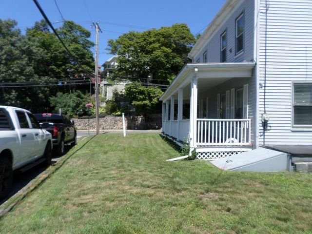 406 Lincoln Ave, Saugus, MA 01906