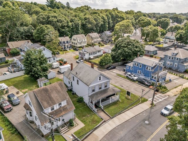 406 Lincoln Ave, Saugus, MA 01906