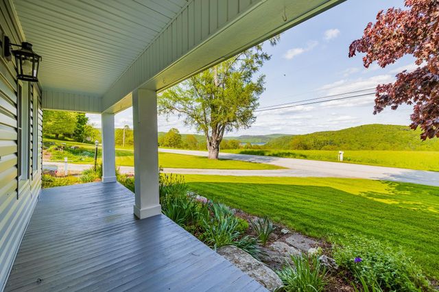 395 King Hill Road, Readsboro, VT 05350