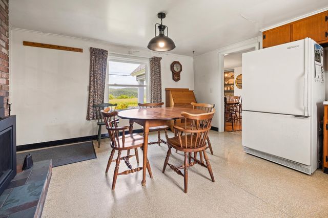 395 King Hill Road, Readsboro, VT 05350