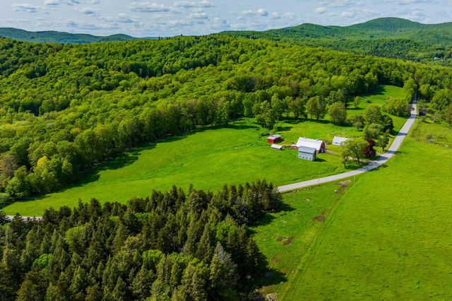 395 King Hill Road, Readsboro, VT 05350