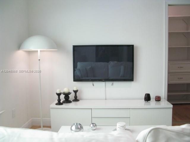 936 Pennsylvania Ave 203, Miami Beach, FL 33139