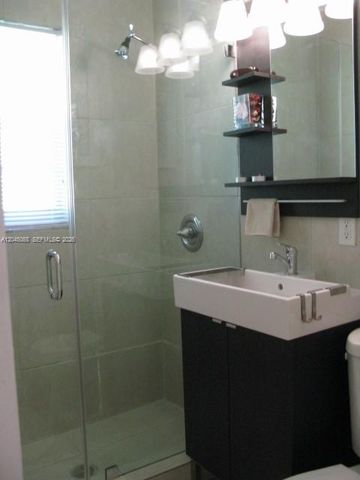 936 Pennsylvania Ave 203, Miami Beach, FL 33139
