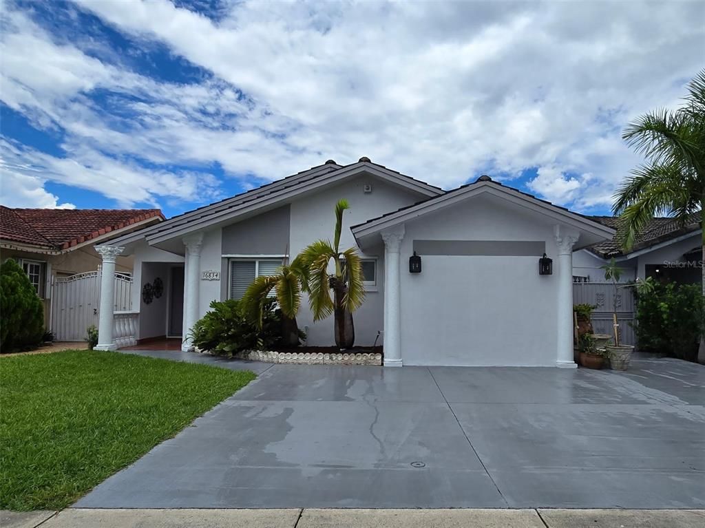 16834 NW 70TH AVENUE, Hialeah, FL 33015