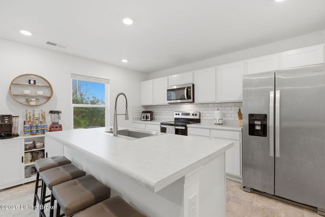 1523 Robin Rd, Shelbyville, KY 40065
