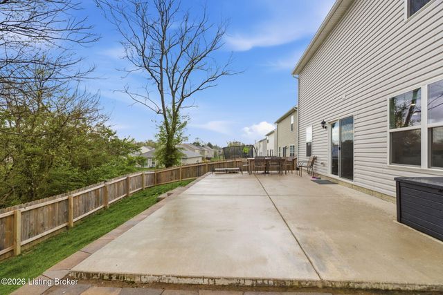 1523 Robin Rd, Shelbyville, KY 40065