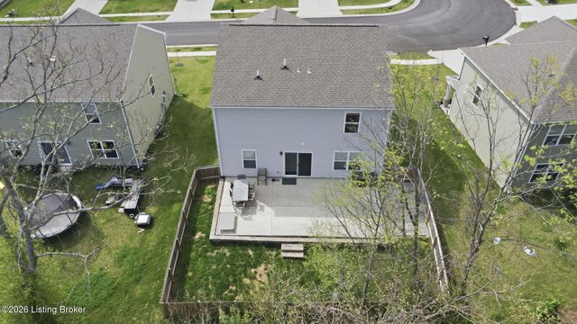 1523 Robin Rd, Shelbyville, KY 40065