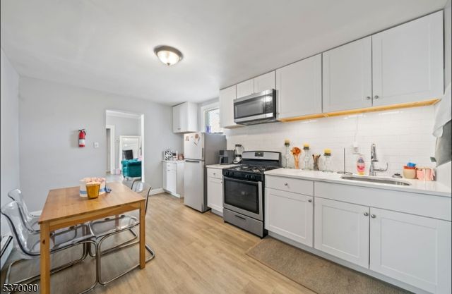 70 Welland Ave, Irvington Twp., NJ 07111