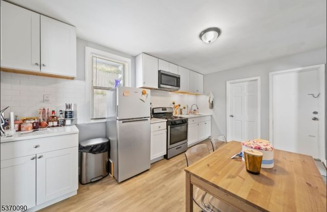 70 Welland Ave, Irvington Twp., NJ 07111